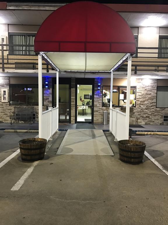 Royal Regency Inn Rock Hill Exterior photo